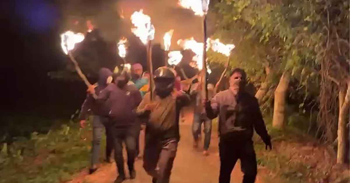 মাদারীপুরে পাঁচ স্থানে ছাত্রলীগের মশাল মিছিল