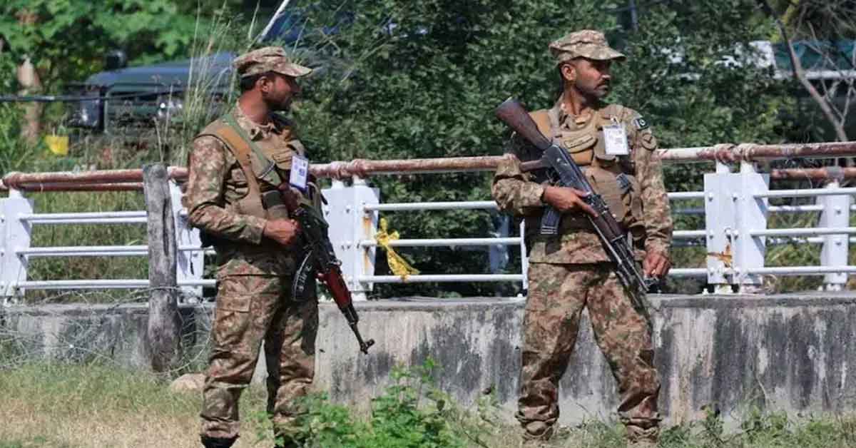 পাকিস্তানে সেনা অভিযানে ২২ সন্ত্রাসী নিহত