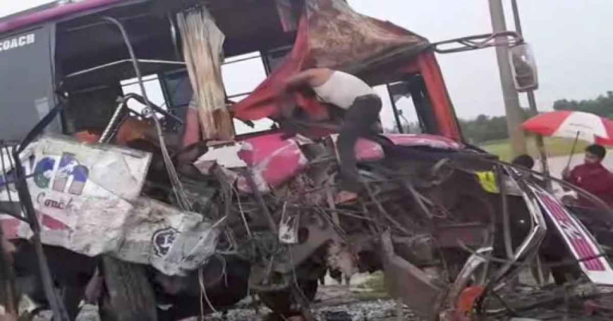 হবিগঞ্জে দুই বাসের মুখোমুখি সংঘর্ষে নিহত ৩, আহত ৩০