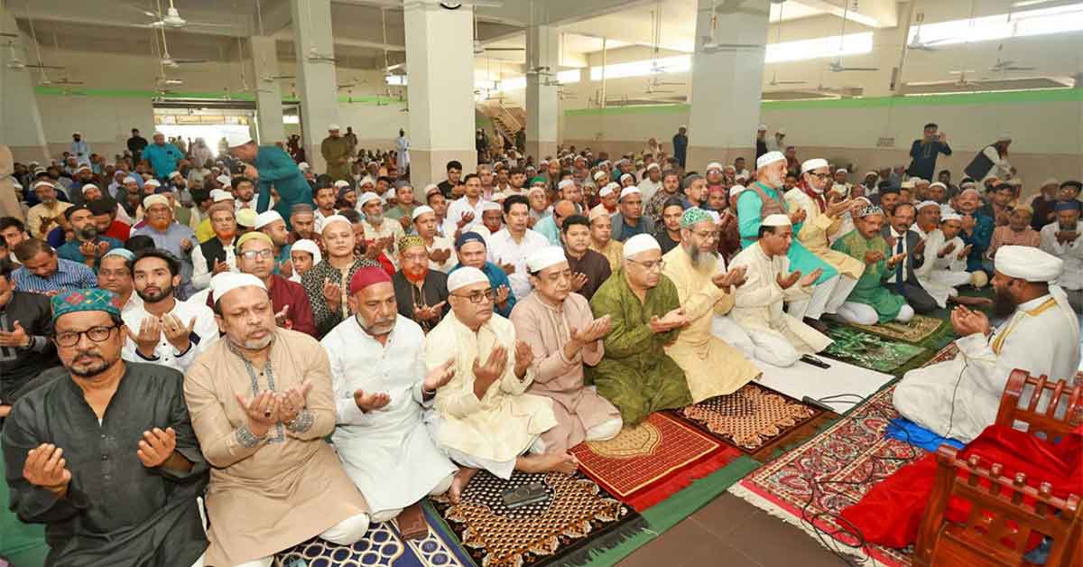 চুয়াডাঙ্গায় খালেদা জিয়ার সুস্থতা কামনায় বিশেষ দোয়া মাহফিল