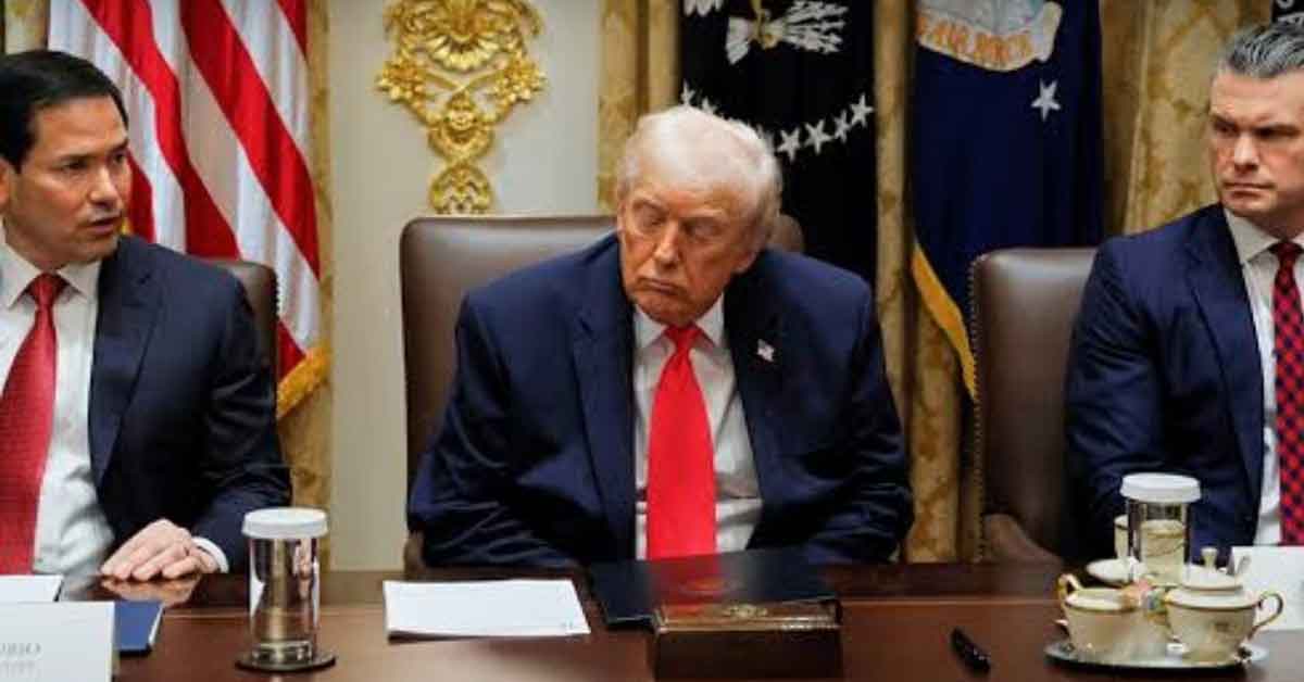 মন্ত্রীসভা বৈঠকে ট্রাম্পের ঘুমকাণ্ড ও শারীরিক সক্ষমতার বড়াই